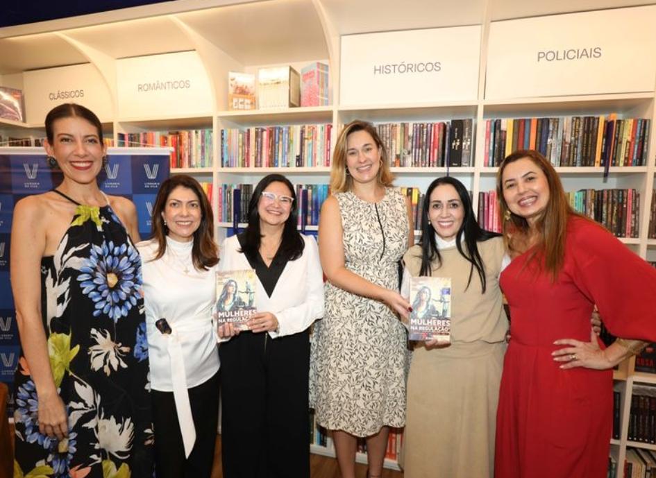 DANIELA LOPES MARTINSTAMARA DIASKARENINA MARTINS LARISSA aMORIMaNDREIA rOMA E vANIA iRIS
